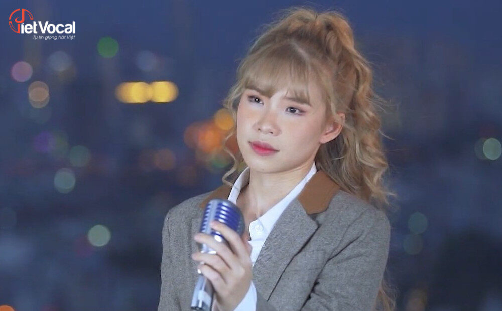 alt text: Hình ảnh minh họa các loại giọng và quãng giọng