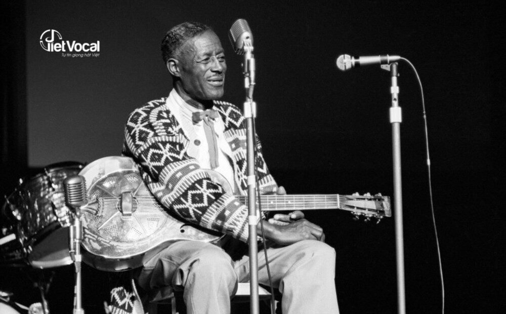 Edward James "Son" House Jr.