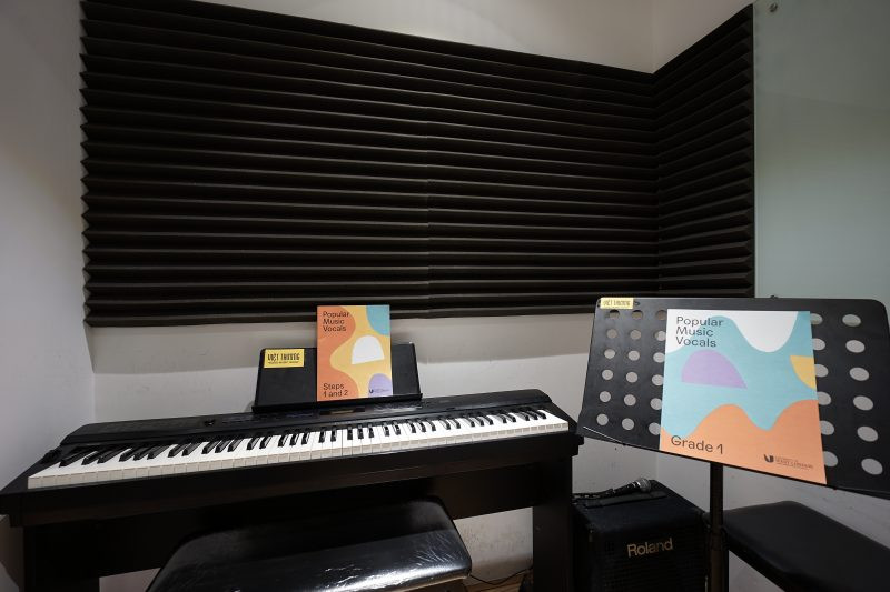 Hình ảnh trường nhạc Việt Thương Music