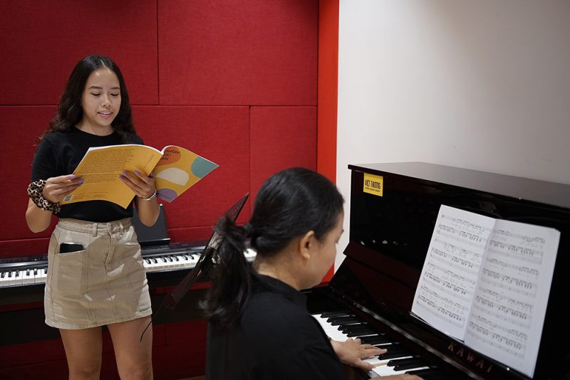Lớp học thanh nhạc tại Việt Thương Music